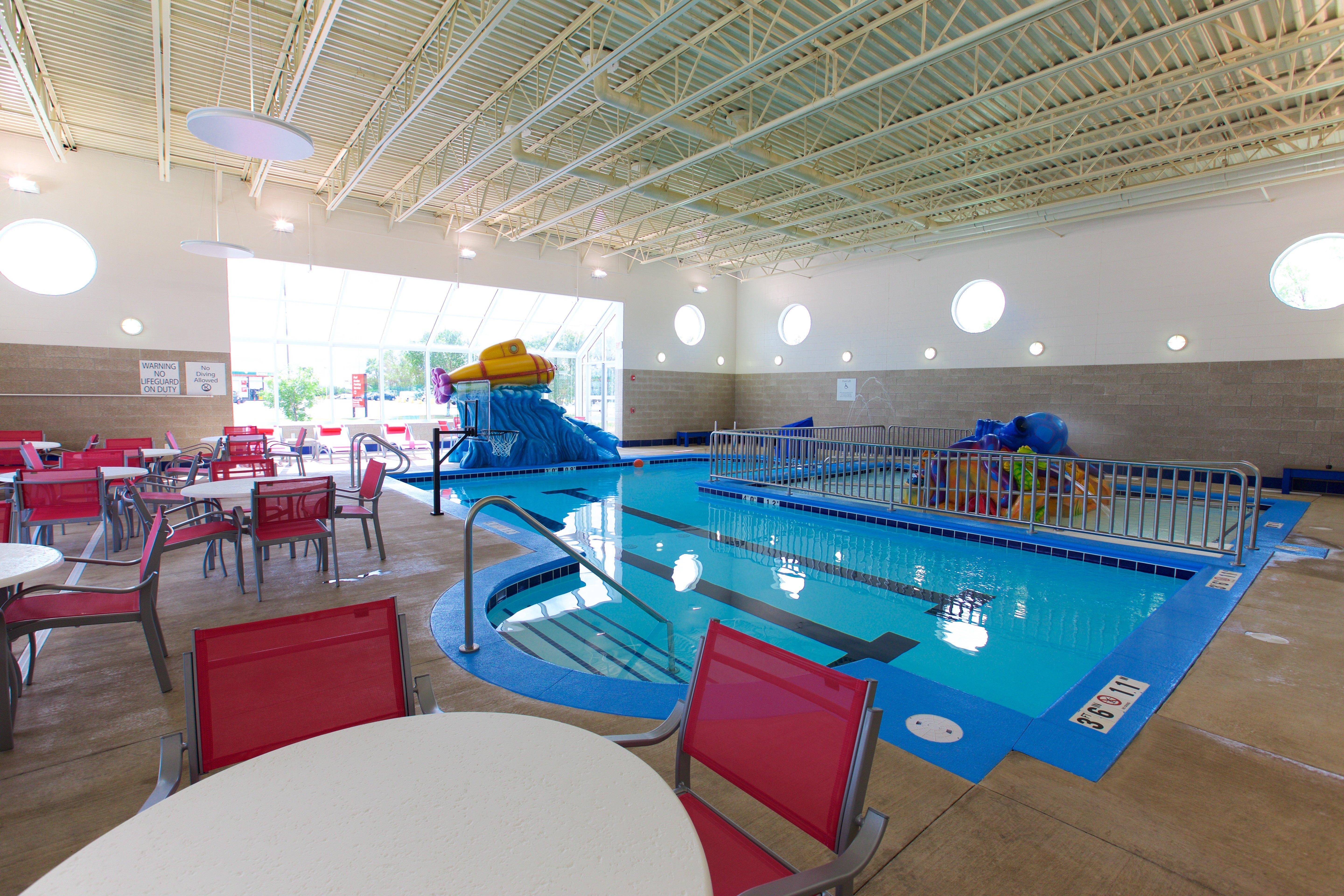 Holiday Inn Express Fargo Sw I94 Medical Center, An Ihg Hotel Esterno foto