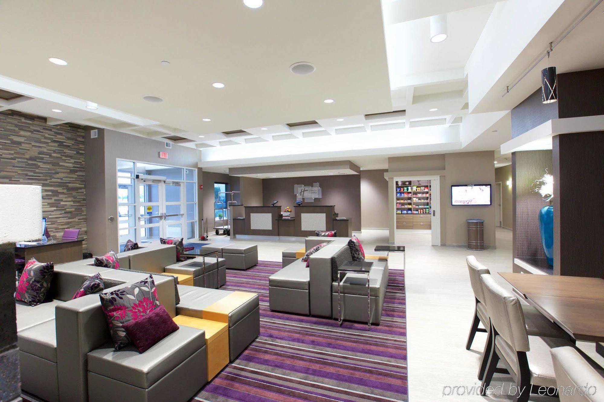Holiday Inn Express Fargo Sw I94 Medical Center, An Ihg Hotel Esterno foto